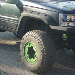 Jeep Grand Cherokee ZJ Kotflügelverbreiterungen