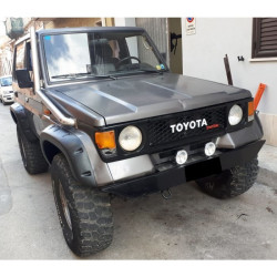 Toyota Land Cruiser J70 Kotflügelverbreiterungen