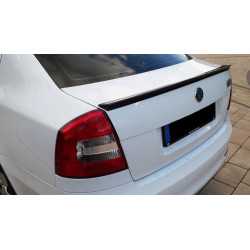 Skoda Octavia 2 R-line alerón