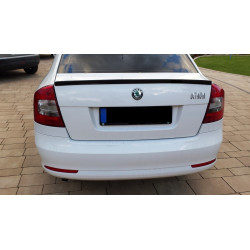 Skoda Octavia 2 R-line alerón