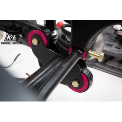 Vordere Querlenker an der Vorderseite